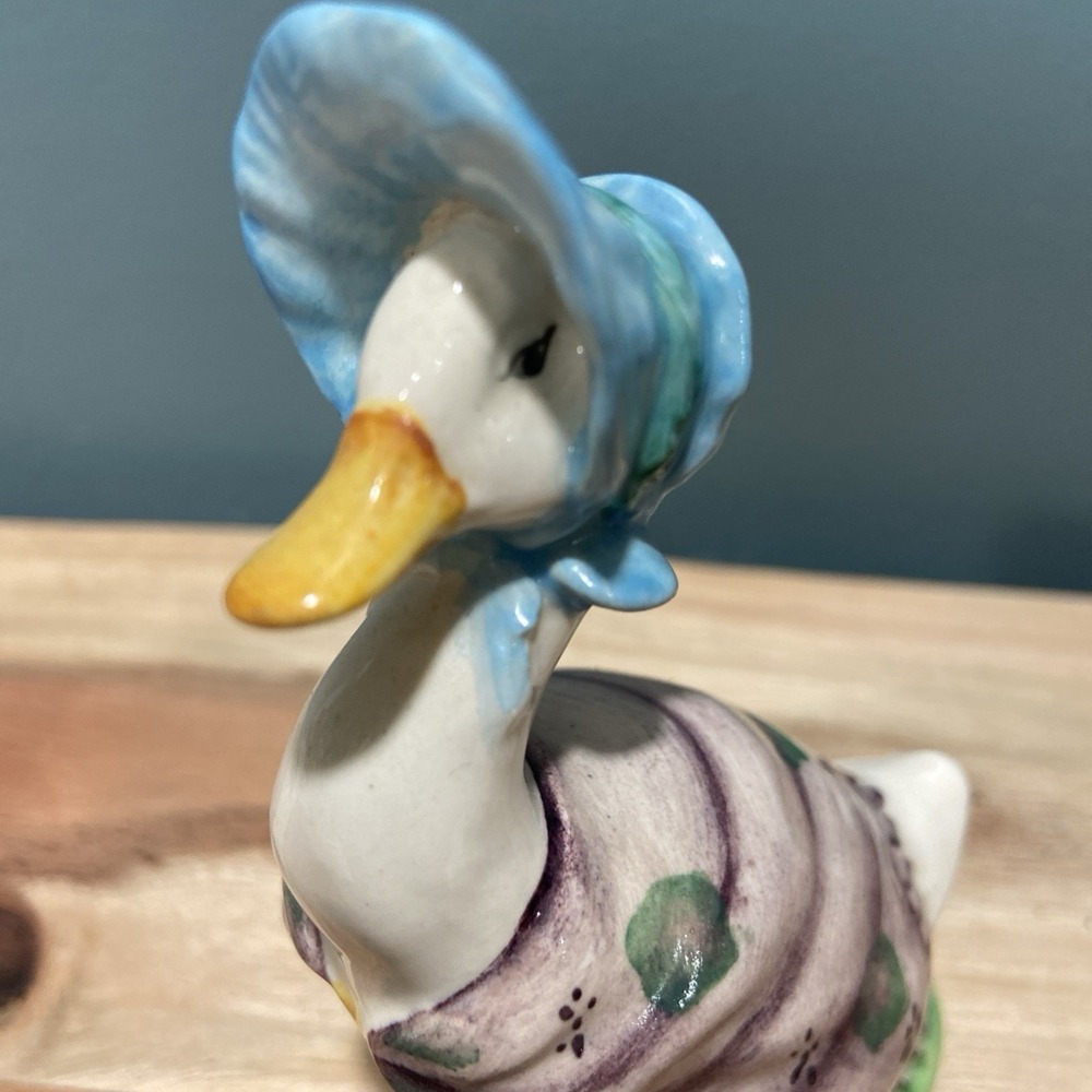Beatrix Potter - Beswick - Jemima Puddle Duck - Harrods - 1948